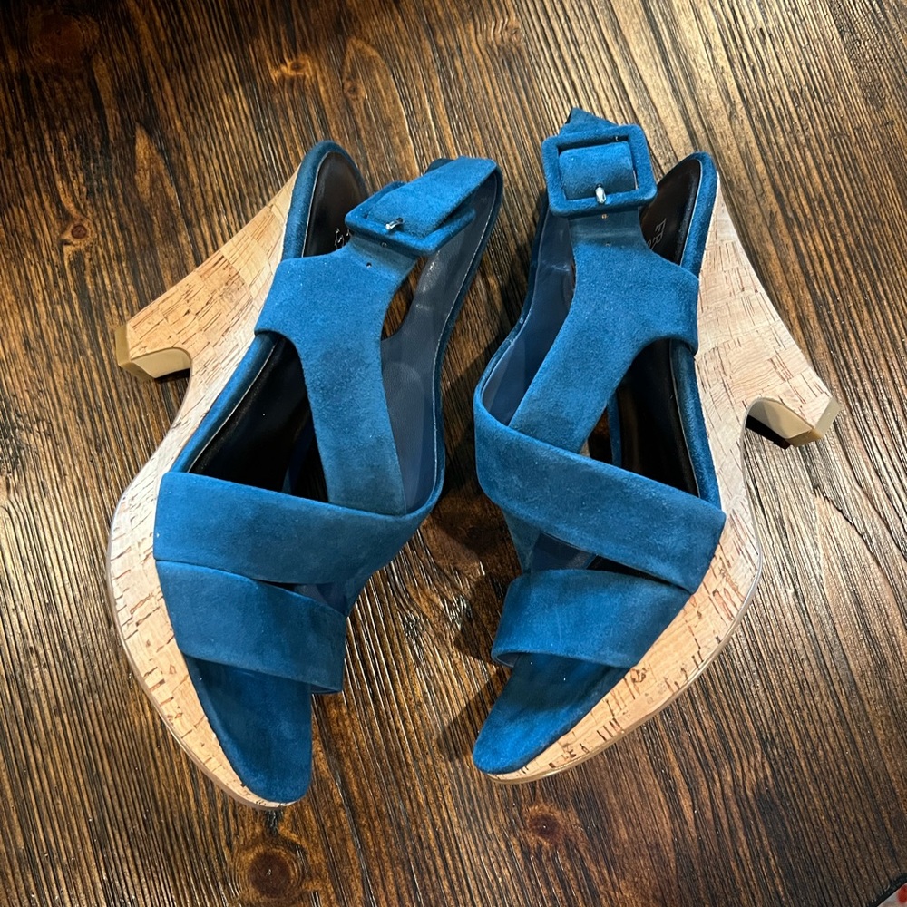 🆕 Franco Sarto Wedge Blue Suede Sandals